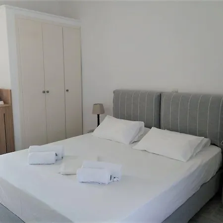 Aparthotel Despina's Mare 4*