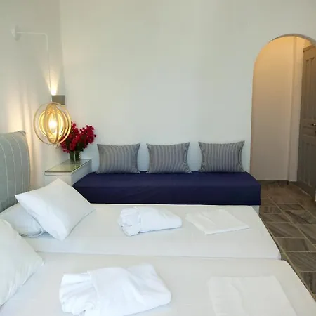 Ξενοδοχείο με διαμερίσματα Despina's Mare 4*