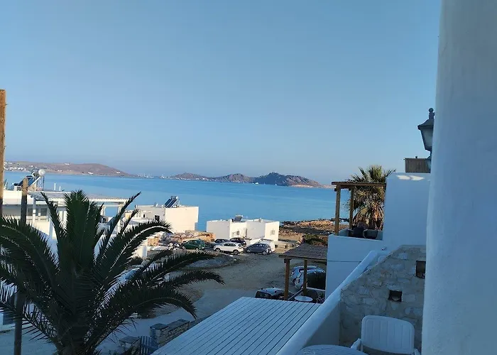 Ξενοδοχείο με διαμερίσματα Despina's Mare 4*